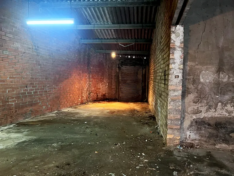 El almacén vacío después del vaciado